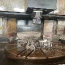 海天精工产:2米数控立车 型号:V200 配备刀库，日本发那科控制系.