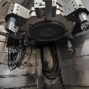 韩国原装威亚LV500L立车同款两台，可配21寸卡盘，回转.